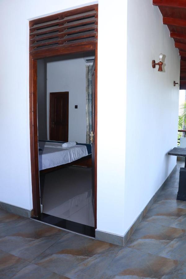Southern Entry Dikwella Sur Exterior foto